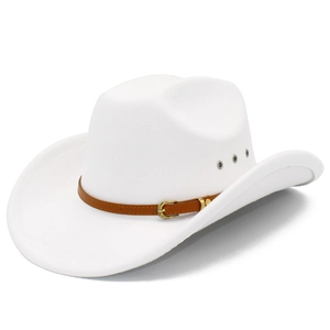 Sombrero vaquero blanco de fieltro de lana con cinturón de cuero marrón y hebilla