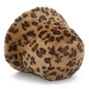 Detailaufnahme der Leoparden-Kunstfelltextur eines warmen Winter-Anglerhuts für Damen