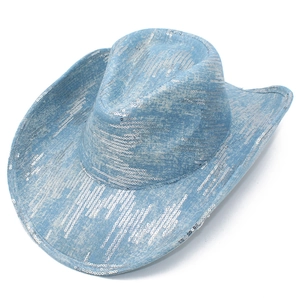 Cappello da cowboy celeste con paillettes d'argento e silhouette classica in stile western