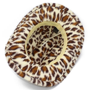 Dettaglio interno cappello leopardato con fodera 100% poliestere e cinturino regolabile