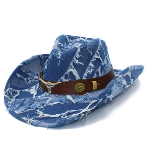 Chapeau de cowboy en denim bleu de style western avec franges et bande en cuir