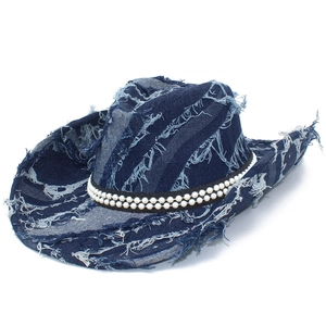 Chapeau de cowboy en denim vintage aux bords effilochés avec bordure en perles