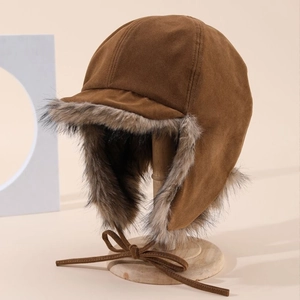 Colbacco vintage marrone in finta pelle e pelliccia, berretto invernale caldo outdoor
