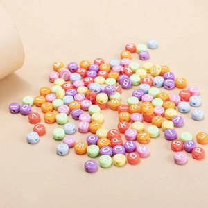 Perline colorate a 7mm con lettere in acrilico per kit di gioielli fai-da-te