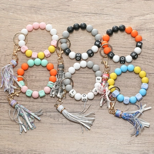 Silicone bead keychain bracelet with LOVE letters and colorful tassel in various colors