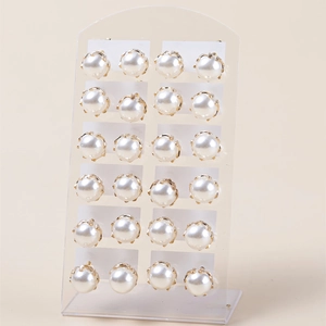 Set van 12 paar minimalistische witte pareloorbellen met goudkleurige bloemzetting luxe