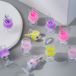 Ciondoli bubble tea in resina con cannucce colorate e ganci per creazione gioielli fai da te