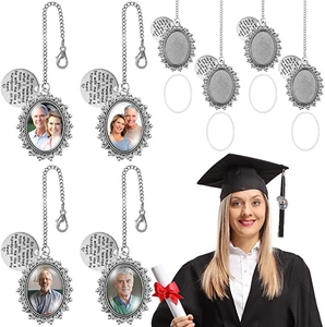 Silberner Abschluss-Fotofoto-Anhänger DIY-Set mit Herzanhängern für Hut und Robe