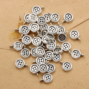 Antiek zilveren zinklegering knoopbedels voor DIY armbanden met vier gaten en lusje