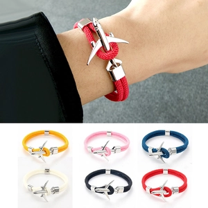 Détails de bracelets en corde de parachute tressée avec breloques avion multicolores