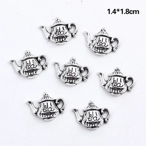 Dettaglio di sette ciondoli a teiera in argento antico per gioielli fai da te, 1,4 x 1,8 cm