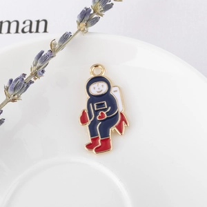 DIY Astronauten-Anhänger für Schmuck in Dunkelblau emailliert mit Gold-Metall-Finish