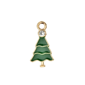 Makro-Detail des Weihnachtsbaum-Anhängers mit grünem Emaille, Goldbasis und Strassstein