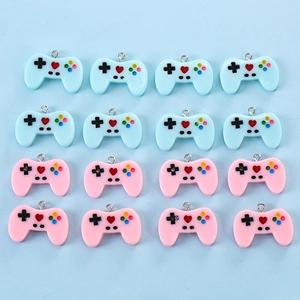 DIY-Spielkonsolen-Anhänger aus Harz in Pink und Blau für Ohrringe und Ketten