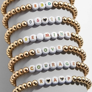 Minimalist Alloy Gold Beaded Bracelet With Colorful Alphabet Letters White Round Beads Stretch Bracelet For Women Men Jewelry