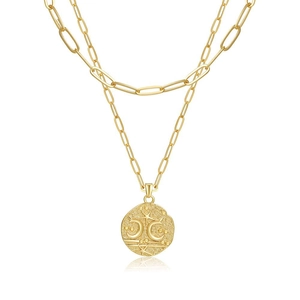 Collana a doppio strato dorata con catena a graffetta e ciondolo a moneta celeste