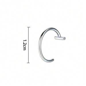 Anillo de labio no perforado de acero inoxidable plateado minimalista medida de 1,2 cm