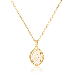 Collier avec pendentif lettre G doré minimaliste et émail blanc sur une médaille ovale