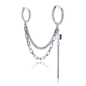 Boucle d'oreille double anneau en acier argenté avec chaînes punk et breloques géométriques