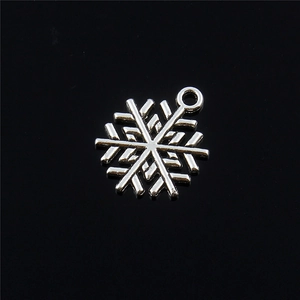 Silver snowflake alloy pendant with top ring for DIY necklace and jewelry making