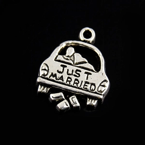 Antiksilberner Just Married Hochzeitsauto Anhänger für DIY Schmuckherstellung