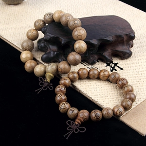 Authentic wood bead bracelets with natural grain and traditional Chinese knots