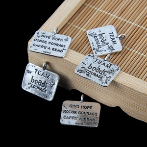 Colgante rectangular de aleación de plata retro con grabado de palabras en inglés para joyas