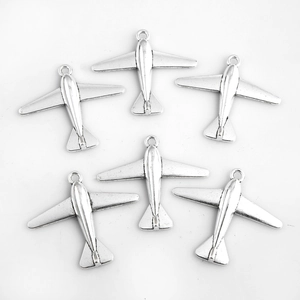 Pendentif Avion en Alliage de Zinc Vintage Argent Antique Charme Avion de Chasse Pour Création de Bijoux DIY Collier Porte-clés