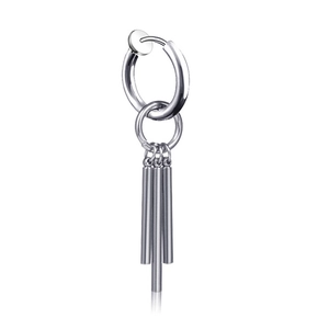 Clip d'oreille en acier inoxydable argenté pour homme avec triple pendentifs cylindres