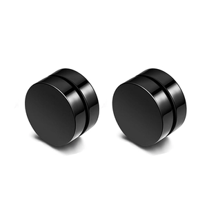 Polierte schwarze Magnet-Ohrstecker für Ohren ohne Löcher im minimalistischen runden Stil