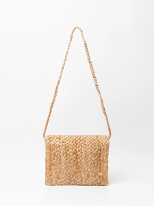 Sac bandoulière minimaliste en jute tissé main pour la plage avec bandoulière tressée