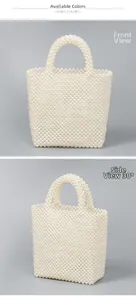 Vues de face et de côté à 30 degrés d'un sac à main tissé en perles blanches