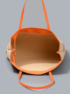 Borsa tote estiva in tela con manici in pelle arancione e tasca interna capiente