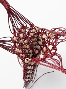 Sac tressé rouge fait main avec perles en pierre naturelle pour loisirs et voyages