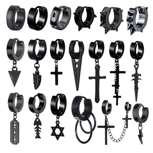 Boucles d'Oreilles Créoles Punk Noir en Alliage pour Hommes Femmes Gothique Croix Hexagramme Étoile Rivet Chaîne Bijoux