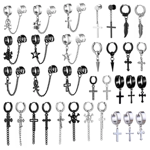 Orecchini a Cerchio Punk in Acciaio Inossidabile Con Croce Teschio Piuma Stella Cono per Uomo Donna Gioielli Gothic Street