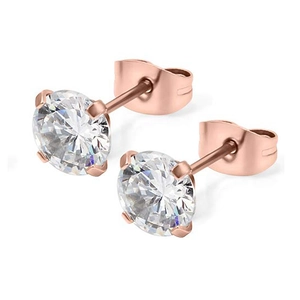 Dettaglio orecchini a lobo in zircone oro rosa con montatura a quattro griffe e perno