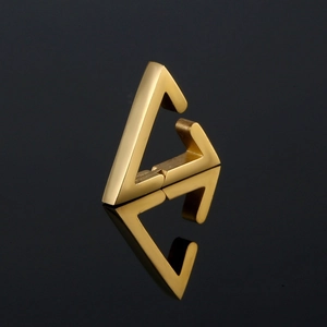 Minimalistischer Dreieck Ohrstecker in poliertem Gold mit geometrischem Spiegeldesign