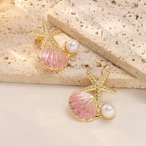 Elegante Seestern Muschel Ohrstecker mit Perle in Rosa Emaille auf Natursteinbasis