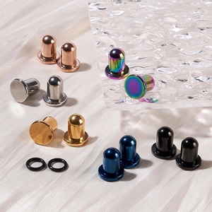 Set di dilatatori a cilindro in acciaio inossidabile lucidato in vari colori metallici