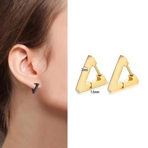 Detail view of 16mm triangle hoop earrings in black and gold finish showing dimensions