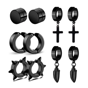 Boucles d'Oreilles Magnétiques en Acier Inoxydable pour Hommes Femmes Punk Gothique Croix Feuille Rivet Boucles d'Oreilles Sans Perçage Bijoux