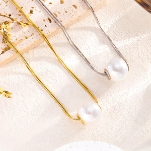 Collana A Doppio Strato Acciaio Al Titanio Pendente Con Perla Artificial Catena A Osso Di Serpente Gioielli Minimalisti Eleganti