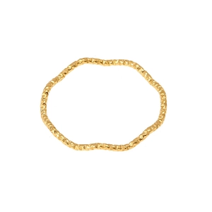 Eleganter goldener Ring mit Wellentextur und Hammerschlag-Finish für Damen im Minimalismus