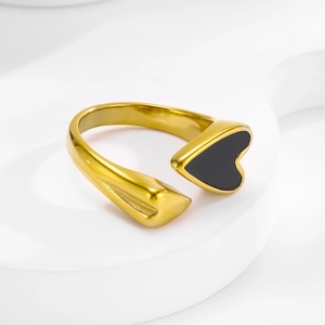 Minimalist 18K gold plated stainless steel open ring with black heart shell design