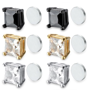 Set de pendientes magnéticos cuadrados en negro oro y plata para orejas sin perforar