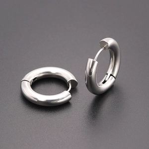 Chunky stainless steel hoop earrings for men and women featuring a high-polished silver finish