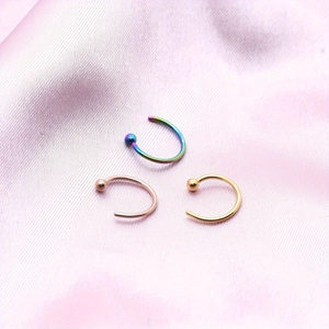 Lot de 3 anneaux de lèvre et nez en acier inoxydable en arc-en-ciel, rose doré et or