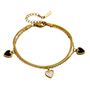 Pulsera de doble capa en acero de titanio dorado con dijes de corazón e ins