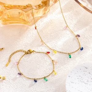 Conjunto de Collar Pulsera Tobillera con Colgante de Acero de Titanio y Strass Arcoíris para Mujer Joyería Geométrica Oro